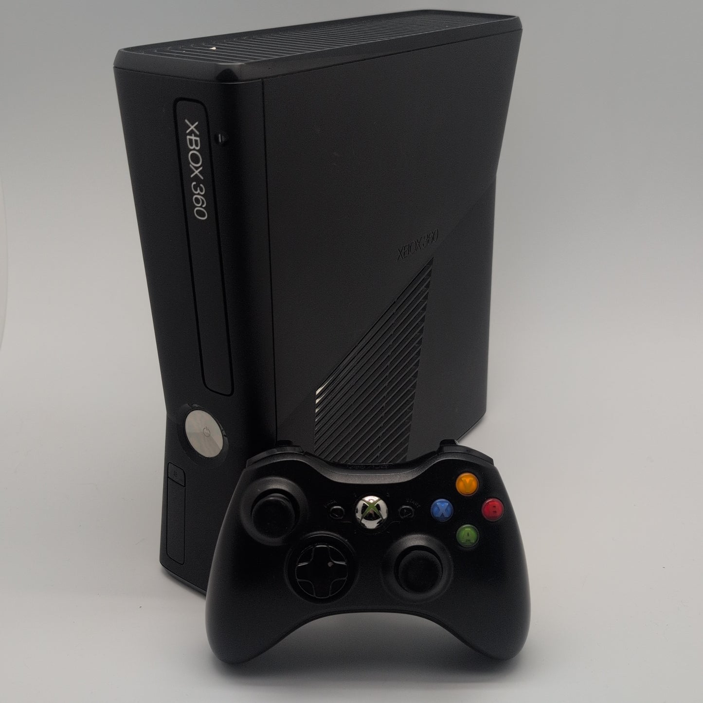 Xbox 360 S Console (with Kinect) - 250GB Matte Black